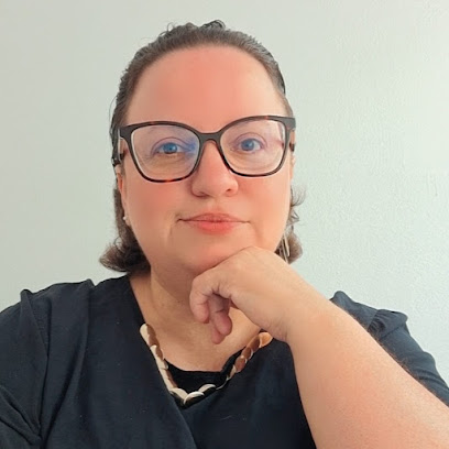 Ms. Gomes - Aulas de Inglês